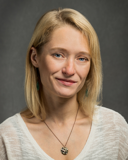 Corrine L Size Photo